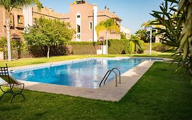 Riad Tonaroz
